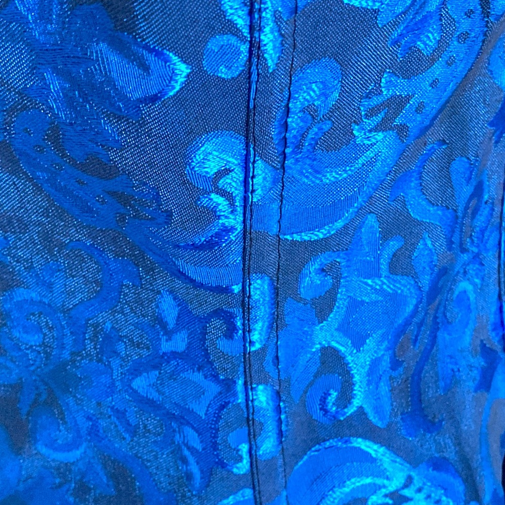Corsets Size XL - Picture 9 of 15